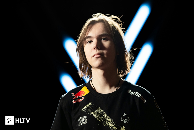 随着本场比 随着本场比