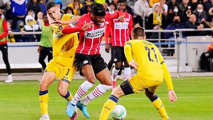 头名出线水 头名出线水